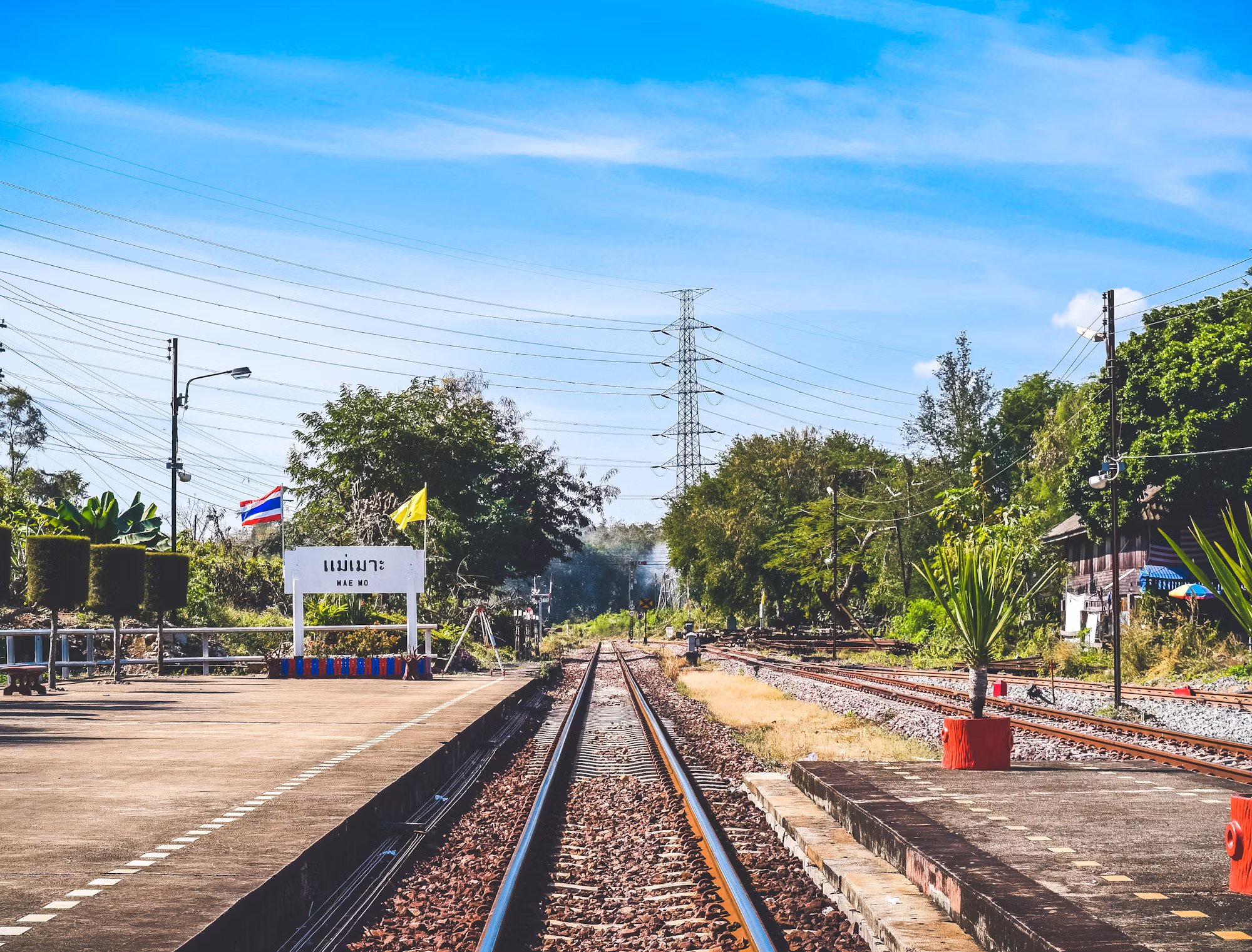 Exploring the World of Augmented Reality: A New Dimension in Interaction